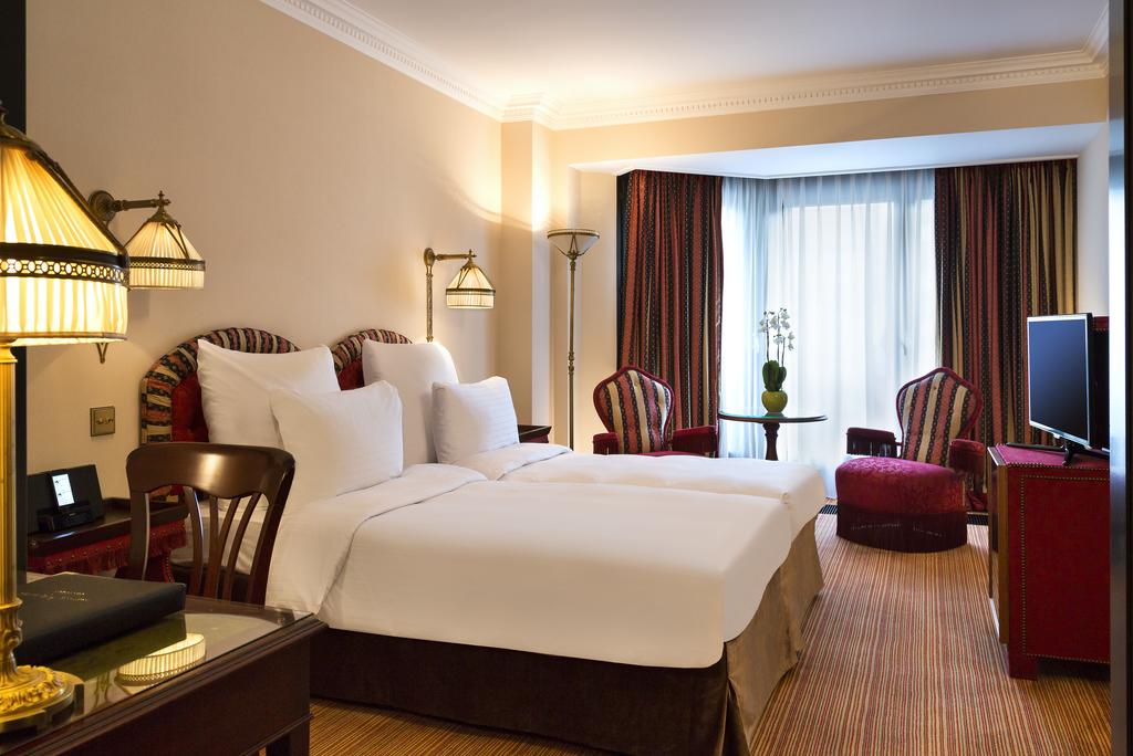 Hotel Barsey by Warwick